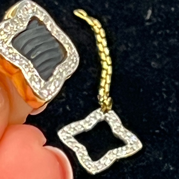 David Yurman Earrings 18K Diamond & Black Onyx - Picture 6 of 10